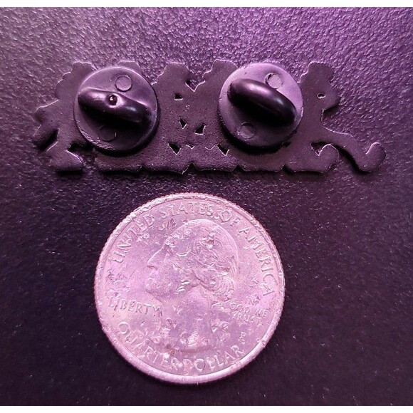 1 Grateful Dead Dancing rainbow Skeleton enamel pin - Picture 2 of 2